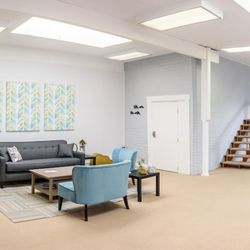 Songbird Studios - Songbird Studios Noe Valley's  lobby is bright and welcoming!