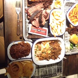 Red's True Barbecue - I might have over ordered!