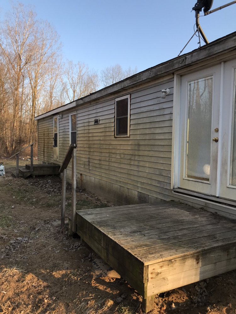 ROOFS AND EXTERIOR CLEANERS 74 Photos Ypsilanti, Michigan Siding