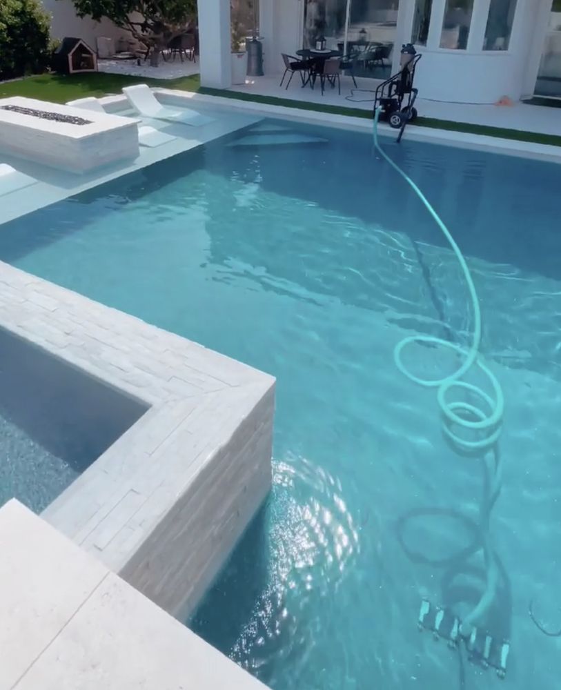 AQUATIC TECHNICIANS Updated August 2024 17 Reviews La Quinta, California Pool Cleaners