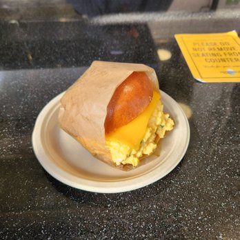 Eggslut - Fairfax sandwich - Breakfast & Brunch Near Me - Los Angeles, California Eggslut - Fairfax sandwich - Breakfast & Brunch Near Me - Los Angeles, California