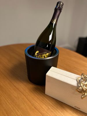 Emery, Autograph Collection by null