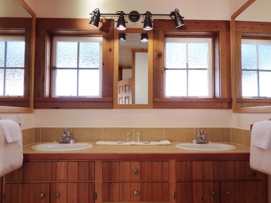 Seine Boat Inn by null