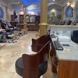 Uptown Nail Spa - Inside