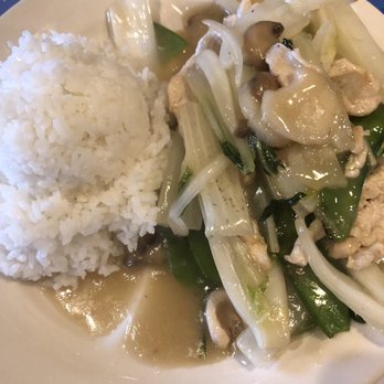 Ding Ho Restaurant - Chinese Near Me - Columbus, Ohio