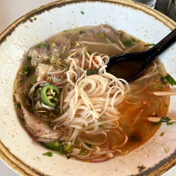 Moon Rabbit - pho dac biet tenderloin, brisket, meatball, tendon - Vietnamese Near Me - Houston, Texas Moon Rabbit - pho dac biet tenderloin, brisket, meatball, tendon - Vietnamese Near Me - Houston, Texas