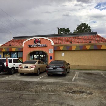 Taco Bell - Primary entrance at this Taco Bell for dine-in and take-out orders - Fast Food Near Me - Rosamond, California Taco Bell - Primary entrance at this Taco Bell for dine-in and take-out orders - Fast Food Near Me - Rosamond, California