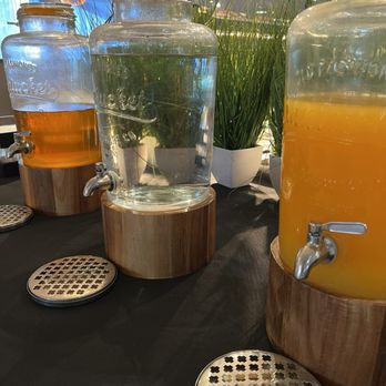 Leonardo Hotel - Juice bar - Hotels Near Me - Gt Lon, XGL