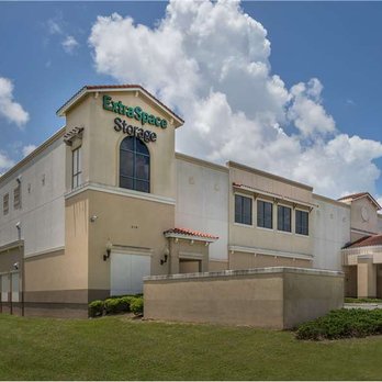 Extra Space Storage - Self Storage Near Me - Lady Lake, Florida