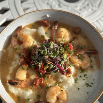 Elsie's Daughter - Shrimp and Grits - Cocktail Bars Near Me - Chattanooga, Tennessee