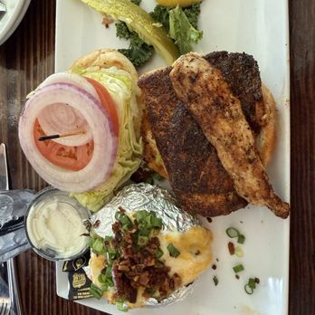 Lazy Days Restaurant - Seafood Near Me - Islamorada, Florida Lazy Days Restaurant - Seafood Near Me - Islamorada, Florida