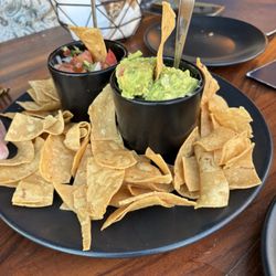 Karen's Place - Chips and guacamole