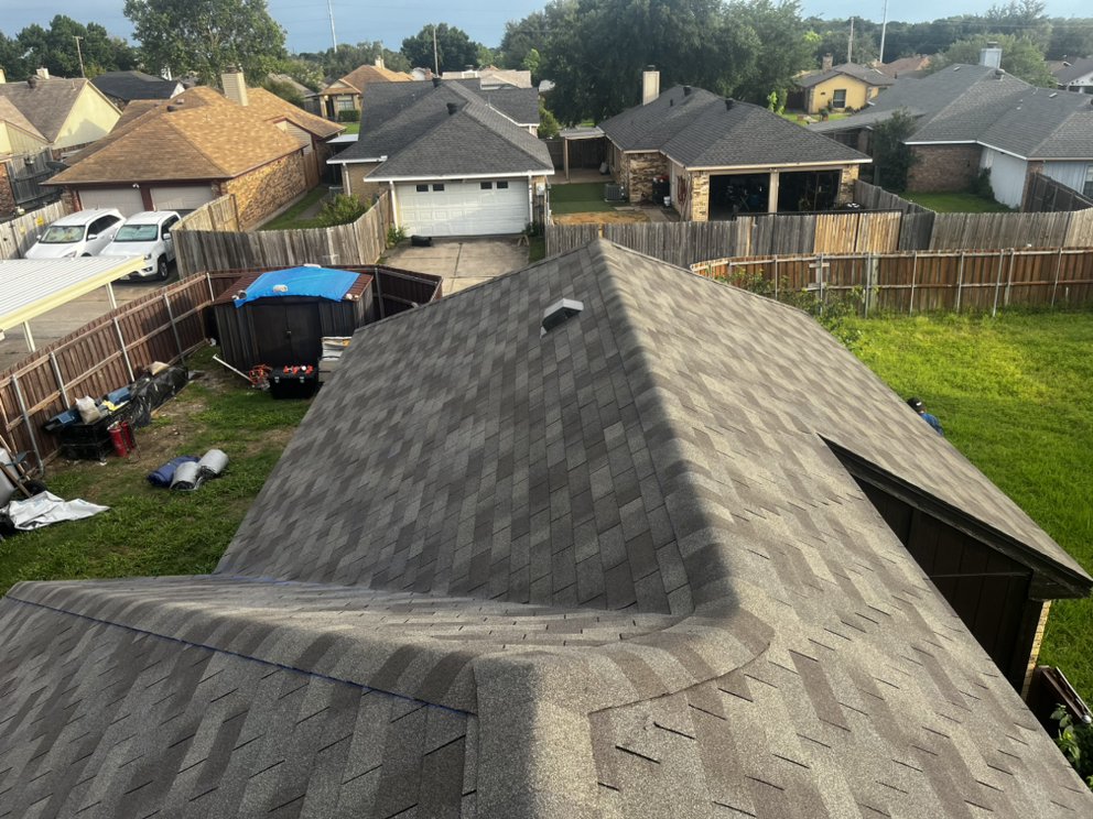 Slide of Rich The Roofer