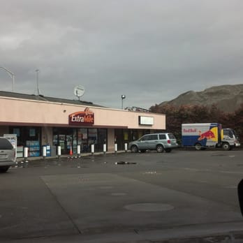 Chevron - a parking lot with cars parked in front of it - Gas Stations Near Me - Lakewood, Washington Chevron - a parking lot with cars parked in front of it - Gas Stations Near Me - Lakewood, Washington