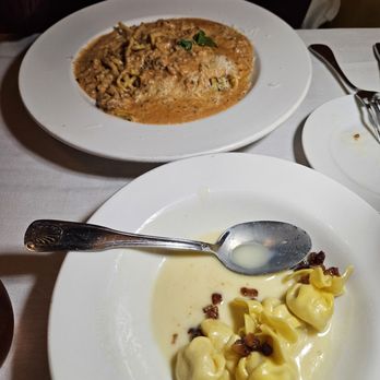 cork&olive - Bolognese and appetizers - Wine Bars Near Me - Lake Mary, Florida cork&olive - Bolognese and appetizers - Wine Bars Near Me - Lake Mary, Florida