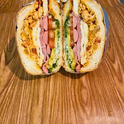 Tortas & Tacos La Cruzazuleada - Torta especial la cruzazuleada