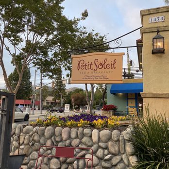Petit Soleil - Street sign - Hotels Near Me - San Luis Obispo, California Petit Soleil - Street sign - Hotels Near Me - San Luis Obispo, California