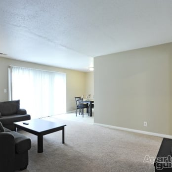 Strawbridge Green - Apartments Near Me - Indianapolis, Indiana Strawbridge Green - Apartments Near Me - Indianapolis, Indiana