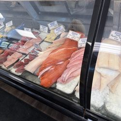 Gemini Fish Market - Damn I want everything in here!