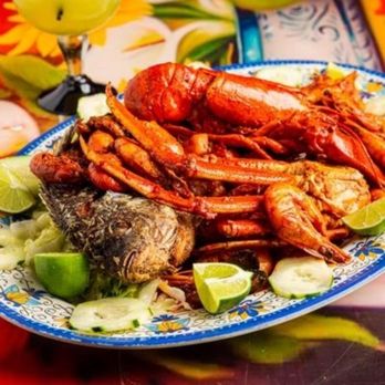 Mariscos El Capitan - Seafood platter - Seafood Near Me - Des Moines, Iowa Mariscos El Capitan - Seafood platter - Seafood Near Me - Des Moines, Iowa
