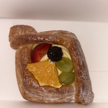 Paris Baguette - Fruit Pastry - Bakeries Near Me - Chandler, Arizona Paris Baguette - Fruit Pastry - Bakeries Near Me - Chandler, Arizona