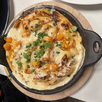 SoLou - Crawfish Mac & Cheese - New American Near Me - Baton Rouge, Louisiana SoLou - Crawfish Mac & Cheese - New American Near Me - Baton Rouge, Louisiana