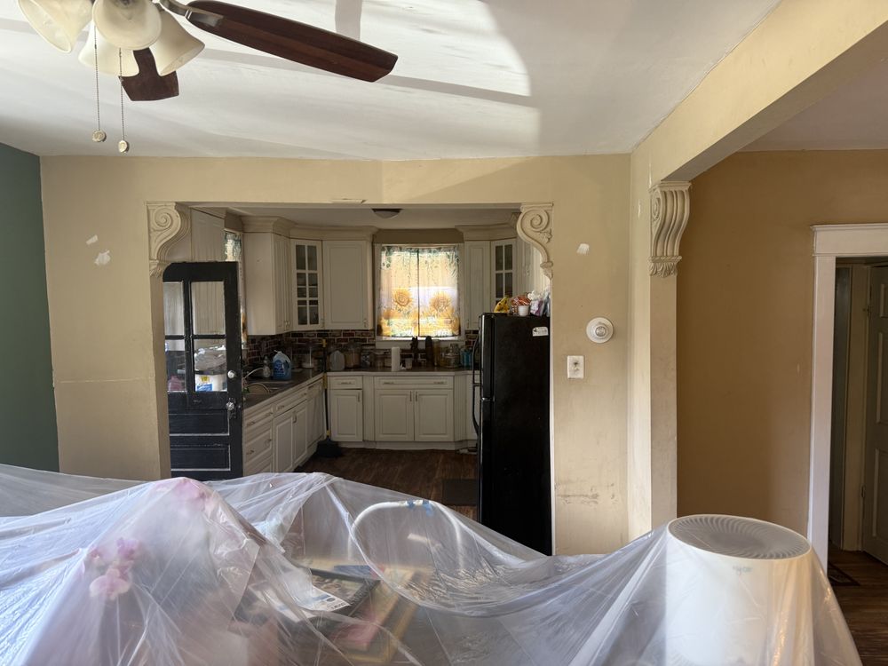 Slide of General Management Real Estate