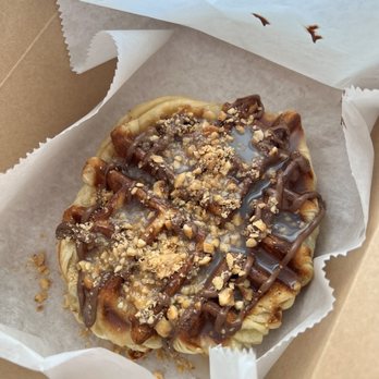 Le Merle Bakery - Bakeries Near Me Le Merle Bakery - Bakeries Near Me