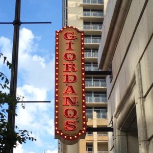 GIORDANO’S - 3540 Photos & 3312 Reviews - 130 E Randolph, Chicago, IL ...