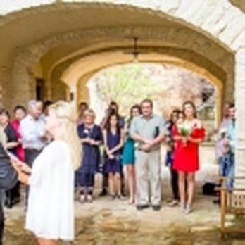Elope In Austin with Everlasting Elopements - Party & Event Planning Near Me - Austin, Texas Elope In Austin with Everlasting Elopements - Party & Event Planning Near Me - Austin, Texas
