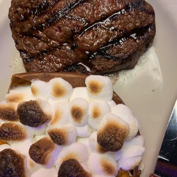 Texas Roadhouse - 8 ounce Sirloin with sweet potato - Steakhouses Near Me - Albuquerque, New Mexico Texas Roadhouse - 8 ounce Sirloin with sweet potato - Steakhouses Near Me - Albuquerque, New Mexico