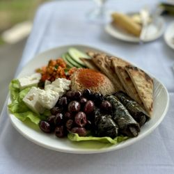 Gertrude's - Hummus Plate