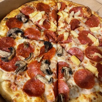 Domino's Pizza - Medium pepperoni pizza with half pineapple and half mushrooms - Chicken Wings Near Me - Jacksonville, Florida Domino's Pizza - Medium pepperoni pizza with half pineapple and half mushrooms - Chicken Wings Near Me - Jacksonville, Florida