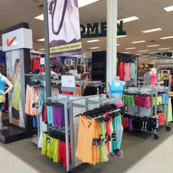 DICK'S Sporting Goods