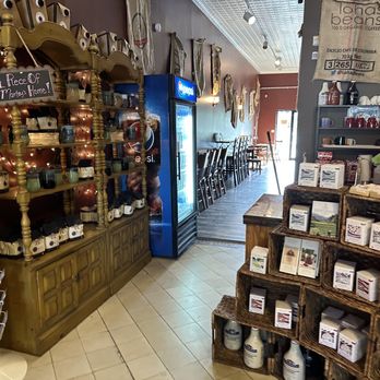Serra Doce Daytona - Additional seating in back and merchandise for sale. - Breakfast & Brunch Near Me - Daytona Beach, Florida Serra Doce Daytona - Additional seating in back and merchandise for sale. - Breakfast & Brunch Near Me - Daytona Beach, Florida