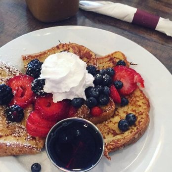 Cafe De Olla - Very Berry French Toast & Iced Cafe de Olla! - American Near Me - Burbank, California Cafe De Olla - Very Berry French Toast & Iced Cafe de Olla! - American Near Me - Burbank, California
