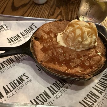 Jason Aldean's Kitchen + Rooftop Bar - Beer Bar Near Me - Nashville, Tennessee
