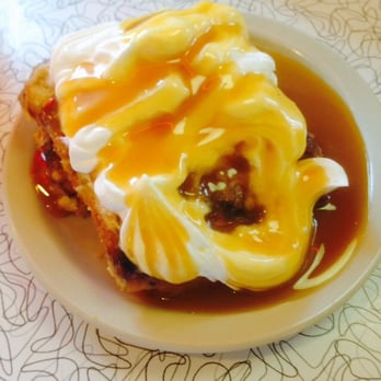 371 Diner - Bread Pudding w/a caramel sauce on top - American Near Me - Baxter, Minnesota