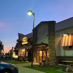A&W Restaurant