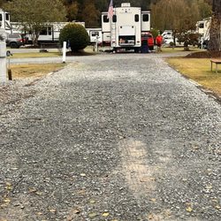 Raleigh Oaks RV Resort And Cottages