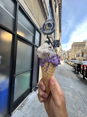 Insomnia Cookies by null