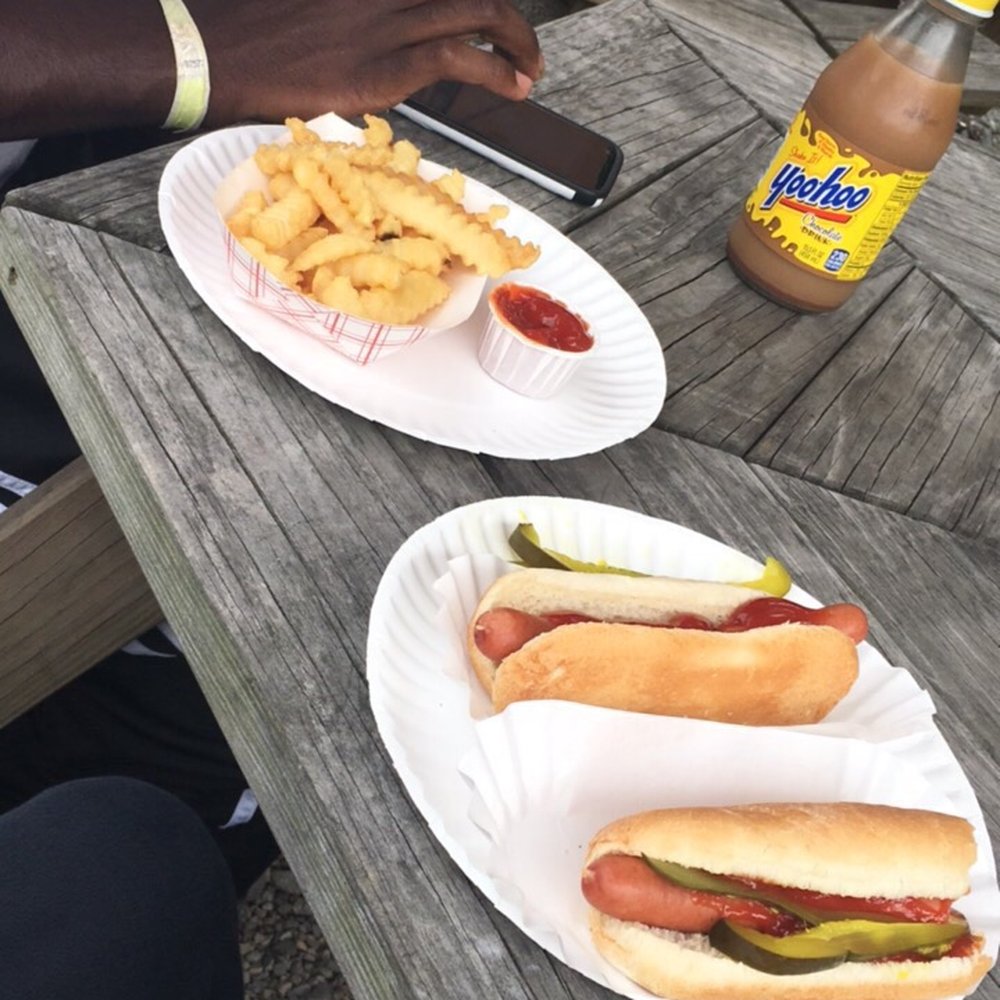 Hot Dog Caboose - My hot dogs - Hot Dogs Near Me - Midland Park, New Jersey