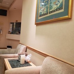 Women's Wellness Center - Clinic waiting room