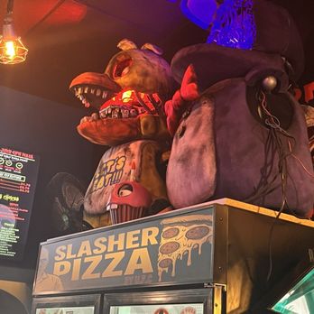 Slasher Pizza - Pizza Near Me - Riverside, California