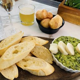 Spinach artichoke dip Spinach artichoke dip