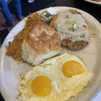 Abita Roasting Co. Covington - Country Fried steak - Coffee & Tea Near Me - Covington, Louisiana