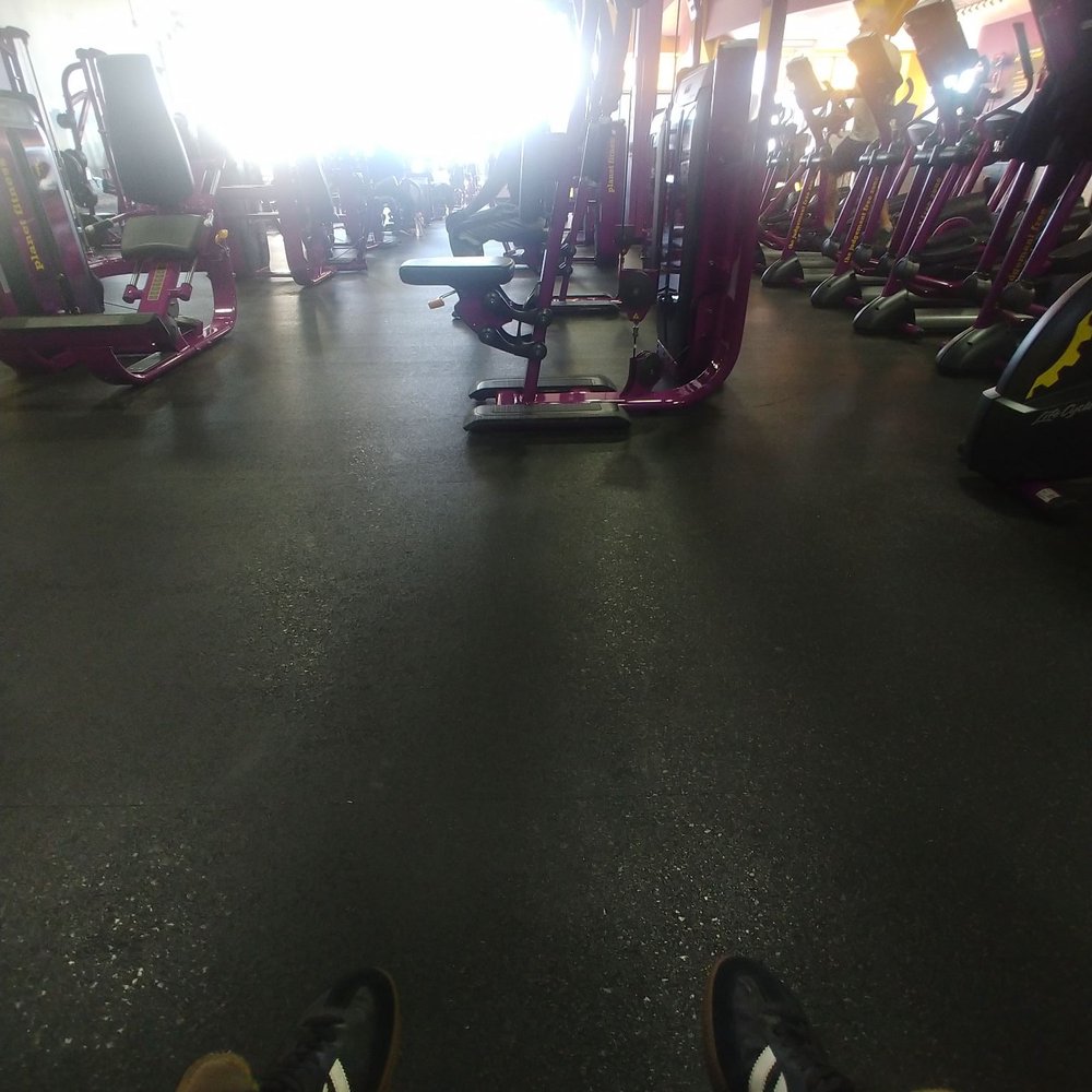 Planet Fitness - Come get your New Year's resolutions started!! - Gyms Near Me - Hampton, Virginia Planet Fitness - Come get your New Year's resolutions started!! - Gyms Near Me - Hampton, Virginia