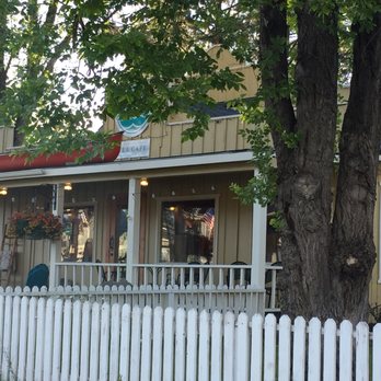 Suttle Tea - Cute, welcoming exterior. - Coffee & Tea Near Me - Sisters, Oregon