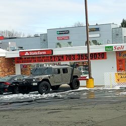 Hala Salt & Pepper - View from Rt 28, driving in parking lot