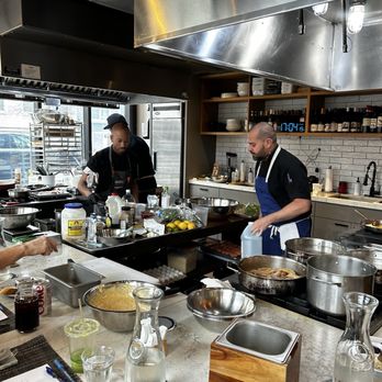 Hudson Table - Brooklyn - Counter seating - Caterers Near Me - Brooklyn, New York Hudson Table - Brooklyn - Counter seating - Caterers Near Me - Brooklyn, New York